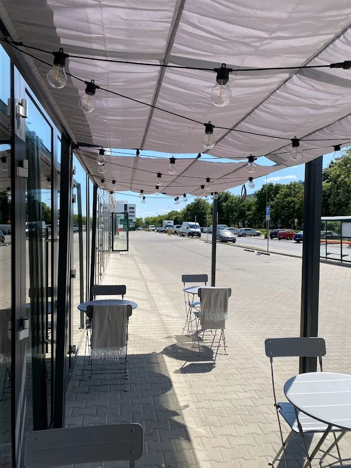 MORNING coffee & more (Dąbrowa) - Restauracja Łódź