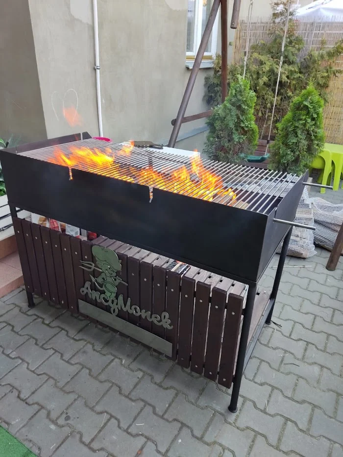 Naleśnikarnia Ancymonek  Party  Imprezy Catering - Restauracja Radom