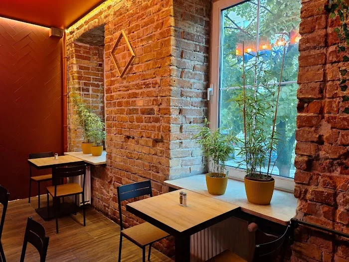 Namdemun kuchnia koreańska - Restauracja Warszawa