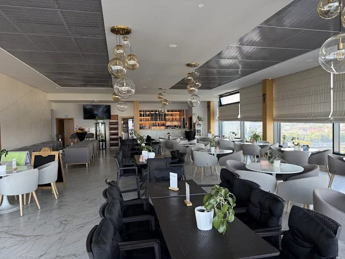 Nostalgia Cafe & Coctail Bar - Kawiarnia Kołobrzeg