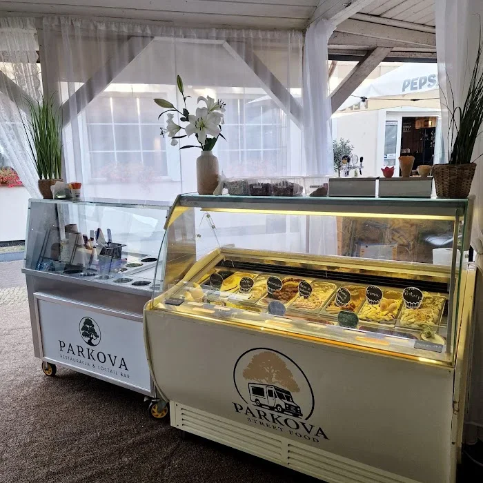 Parkova Street Food - Restauracja Kobyłka