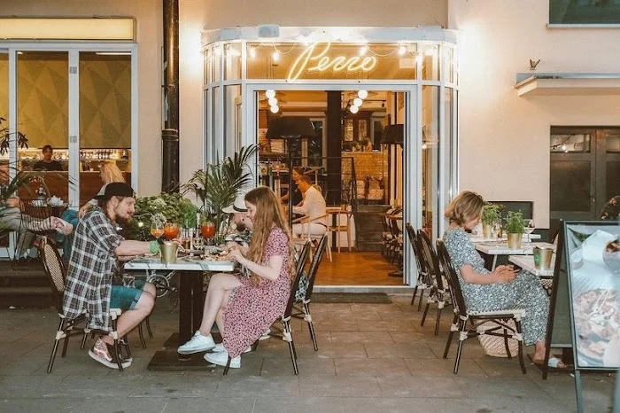 Pezzo - pizza na nożyczki - Restauracja Warszawa