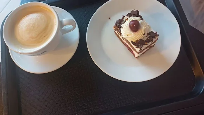 Piekarnia Ciastkarnia KŁOS 24H Dąbrowa Górnicza - Restauracja