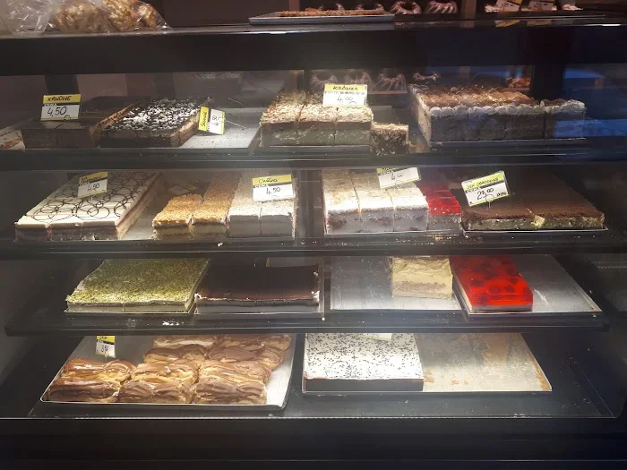 Piekarnia Ciastkarnia Robert Wagstyl - Restauracja Mysłowice