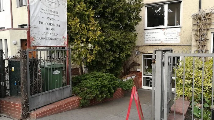 Pierogarnia Cynamon Obiady Polecane Jedzenie - Restauracja Poznań