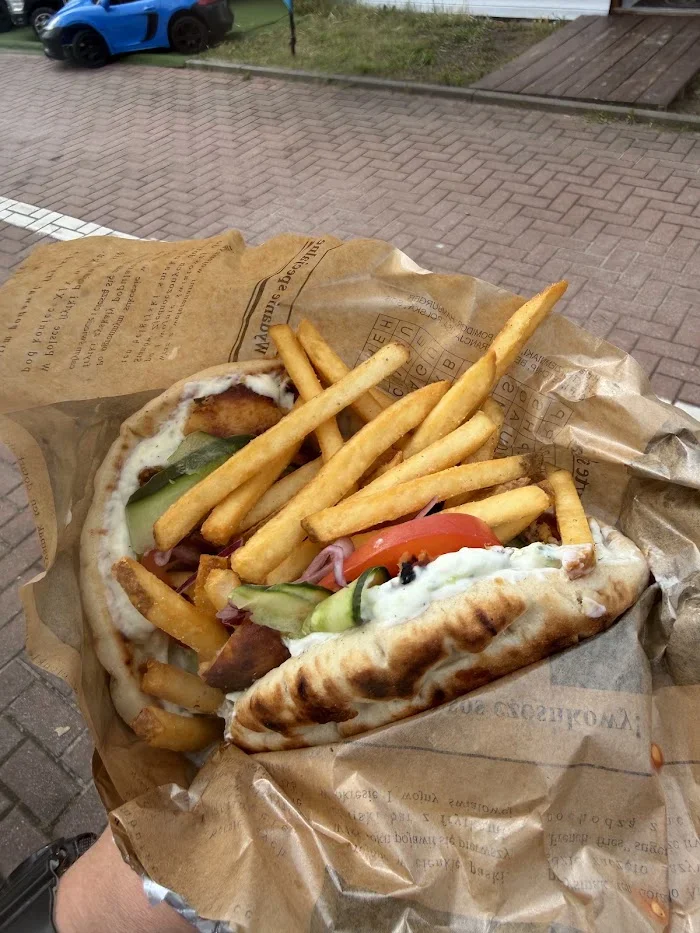 Pitka grecki street food - Restauracja Jastarnia