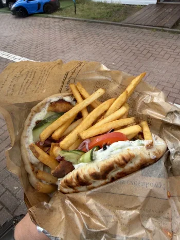 Pitka grecki street food - Restauracja Jastarnia