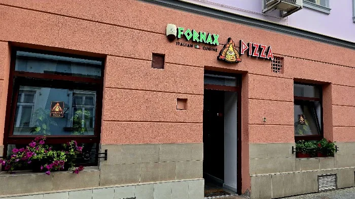 Pizza Fornax Pizzeria Tarnów - Restauracja