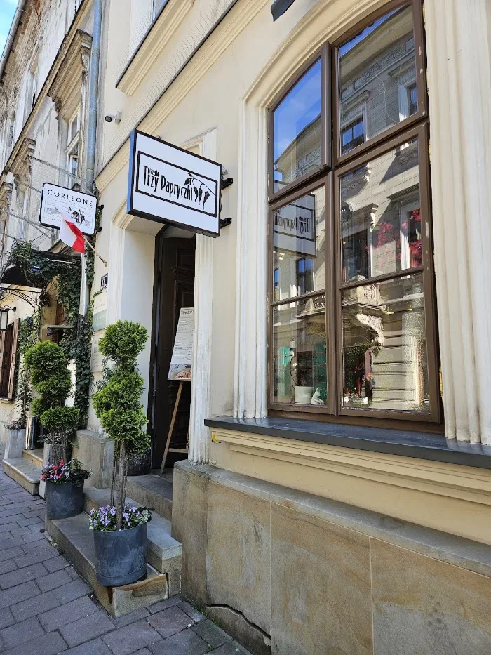 Pizzeria "Trzy Papryczki" - Restauracja Kraków