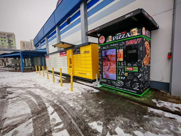 Pizzomat 24 7 | La Nostra Pizza z automatu | PIASTOWSKIE - Restauracja Zielona Góra