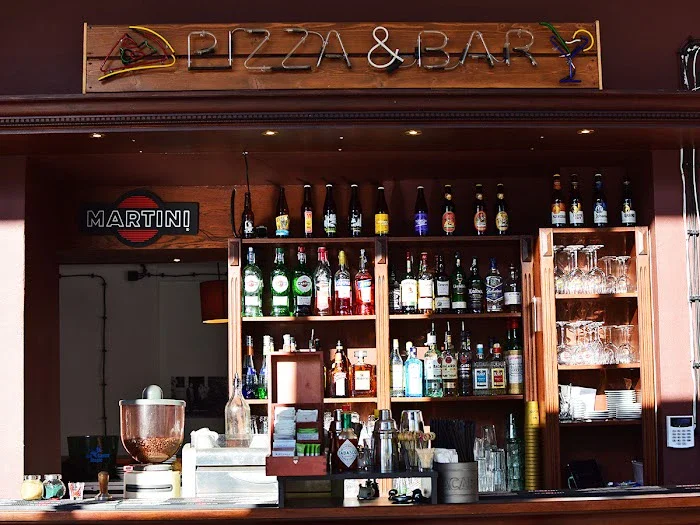Plac Hallera - Restauracja Warszawa