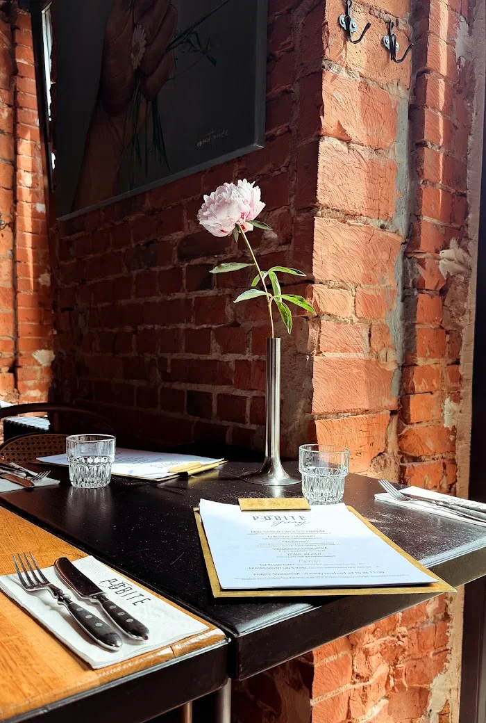 POBITEGARY . Gdańsk Wrzeszcz - Restauracja