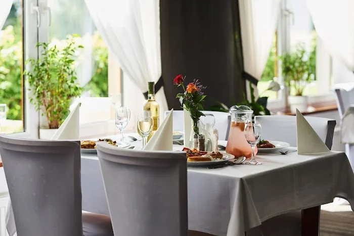 Pod Dębem - Restauracja Tarnów