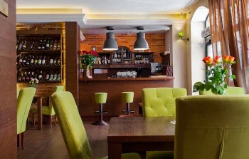 Pod Drewnianym Bocianem Katowice - Restauracja
