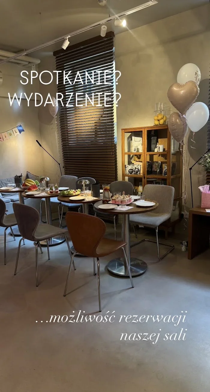 PUNKT Cafe - Kawiarnia Kielce