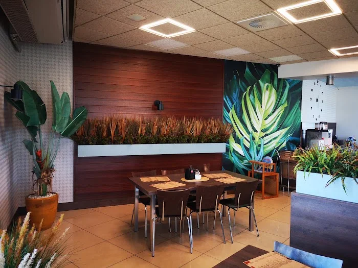 RESTAURACJA ZAWSZE PO DRODZE Tarnów
