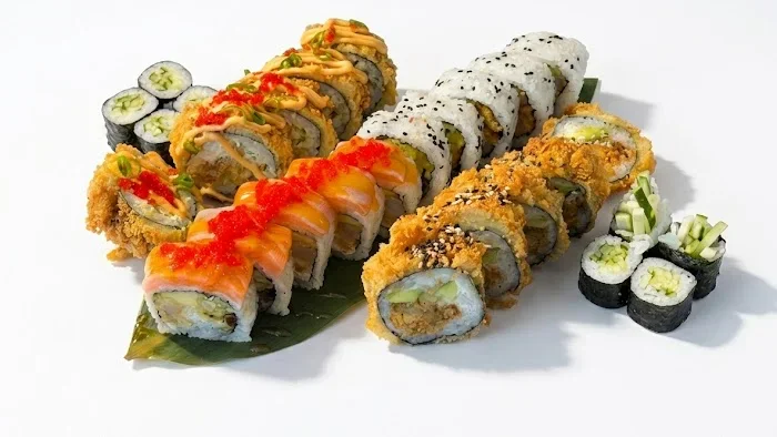 Roll eat repeat | sushi - Restauracja Toruń