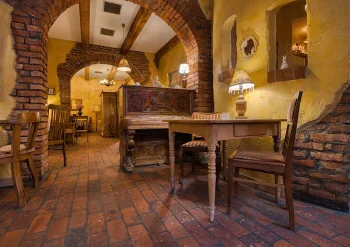 "Róże, Fiołki i Aniołki" - Obiady Pizza Lunch - Restauracja Inowrocław