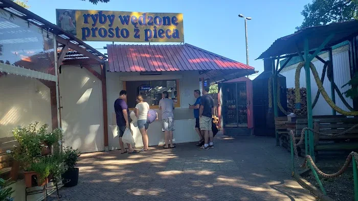 Ryby wędzone prosto z pieca - Restauracja Kołobrzeg