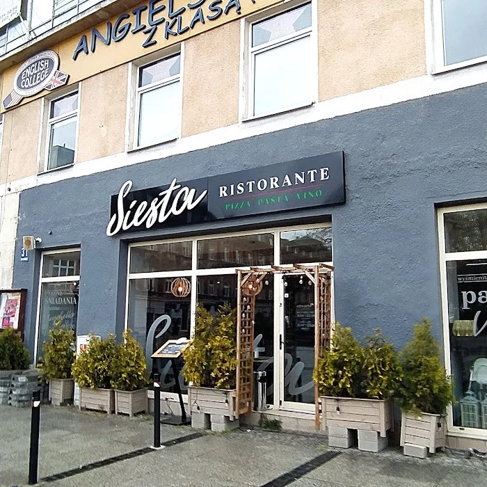 Siesta ristorante pizza pasta vino - Restauracja Radom