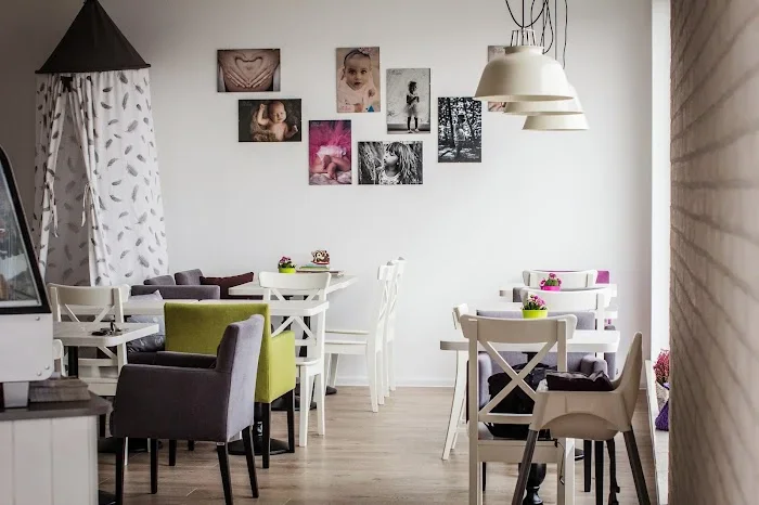Slow Cafe Klubokawiarnia Rodzinna Gdynia