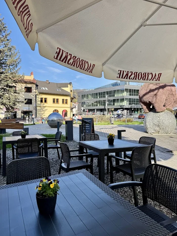 SMASH Burgers & Kultowe Zapieksy - Restauracja Wisła