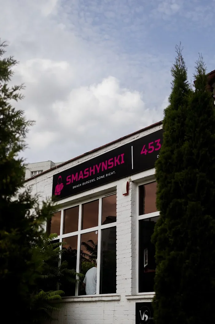 SMASHYNSKI - smash burgers. Morena - Restauracja Gdańsk
