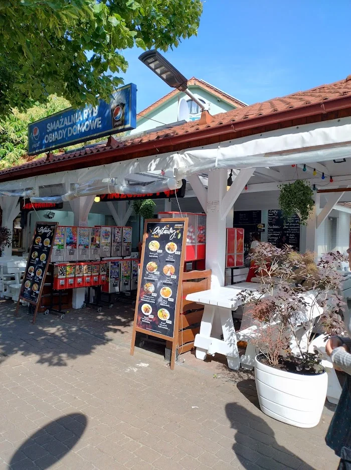 SMAŻALNIA RYB, OBIADY DOMOWE - Restauracja Łeba