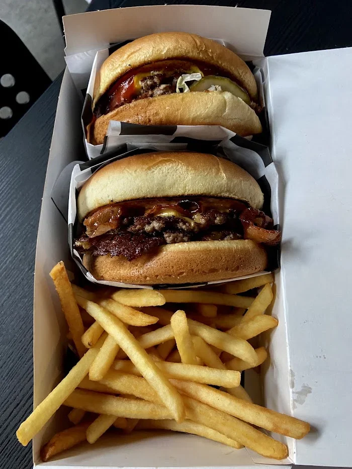 Sob's Smash Burger - Restauracja Gdynia