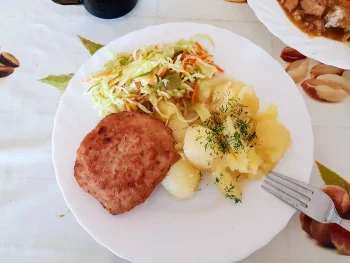 Stołówka SP 1, Obiady domowe - Restauracja Ustka