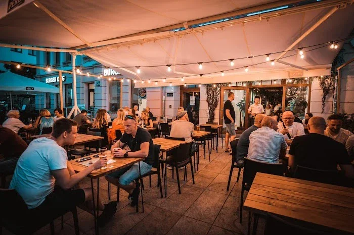 Studnia - restauracja, klubokawiarnia Lublin