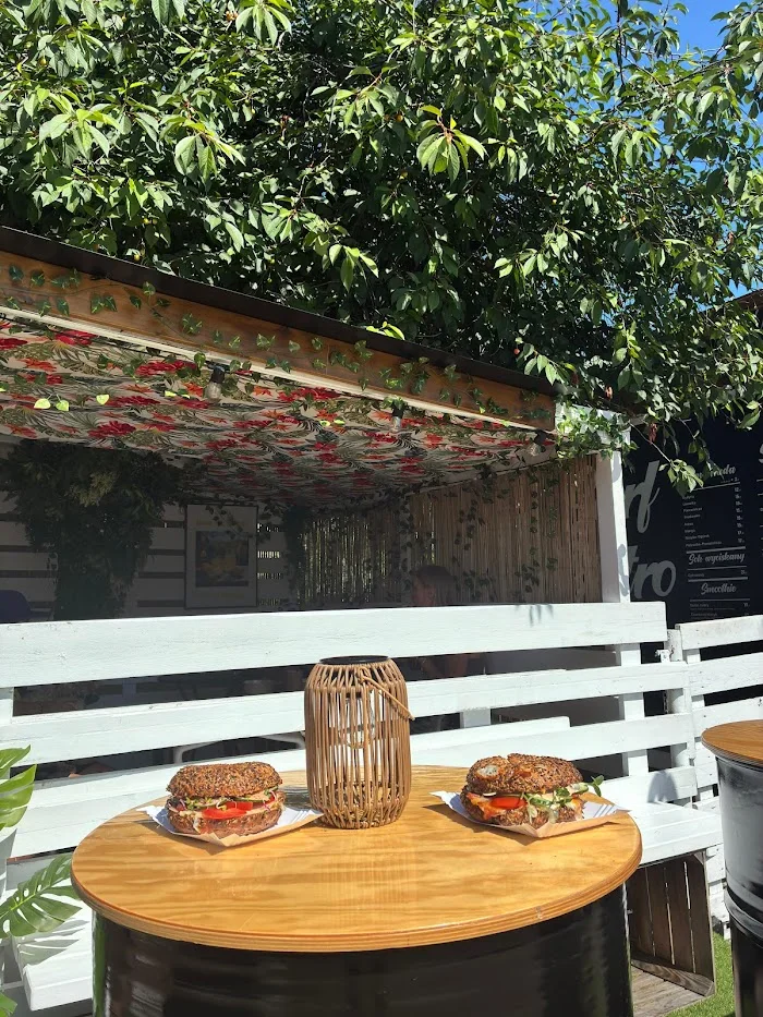 Surf Bistro - zapiekanki, kanapki - Restauracja Jastarnia