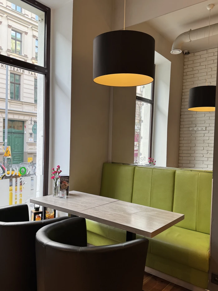 Sushi Poznań - KOKU SUSHI ul. Taczaka 17 - Restauracja