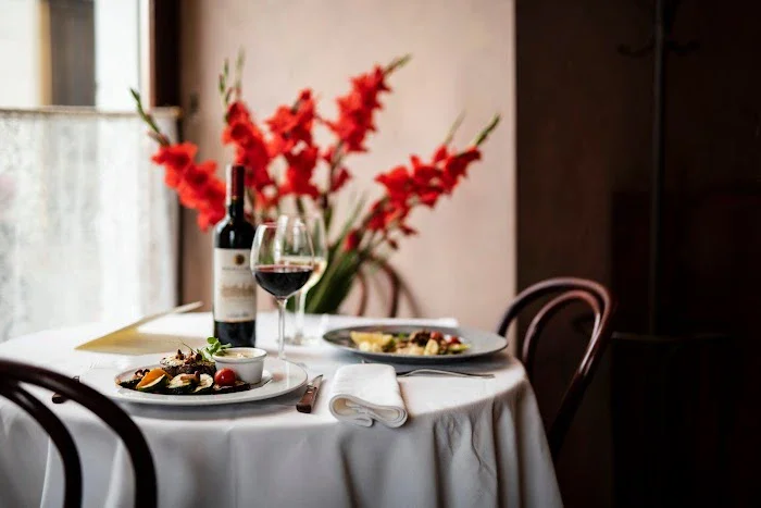 Szara Resto&Bar - Restauracja Kraków