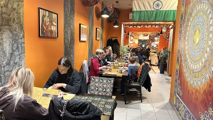Tandoori Flame | Indian Restaurant حلال - Restauracja Kraków