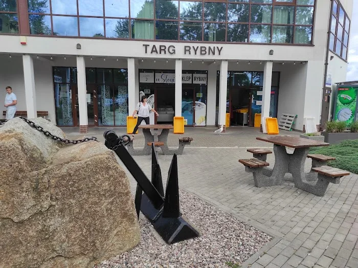 Targ Rybny - Restauracja Kołobrzeg