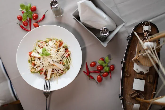 Tawerna Kaper - Hotel i Restauracja nad Jeziorakiem Iława