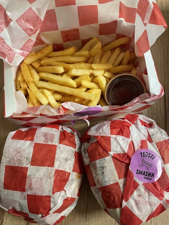 TEJSTI SMASH BURGER - Restauracja Łódź