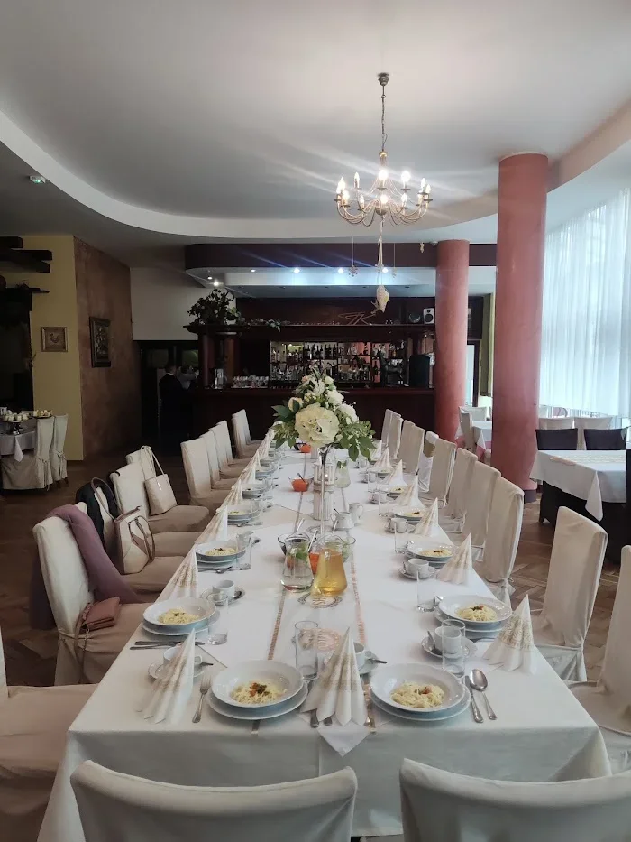 TK. Restauracja Zielona Góra