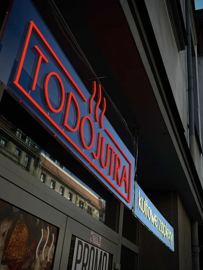 TODOJUTRA kultowe zapiexy, bajgle and more | restopub, śniadania, kawa - Restauracja Zabrze