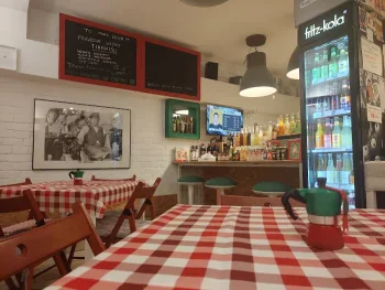 Tomasz i pomidory pizzeria rzymska - Restauracja Poznań
