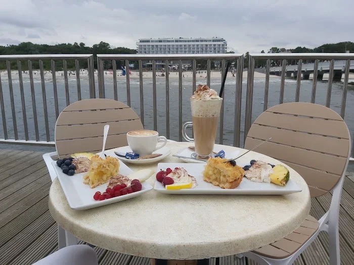 TRio Molo Cafe - Kawiarnia Kołobrzeg