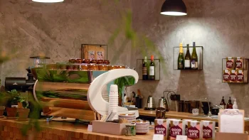 Trzecia Kawa - Restauracja Poznań