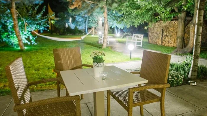"u Czwarnów" - Restauracja Podkowa Leśna