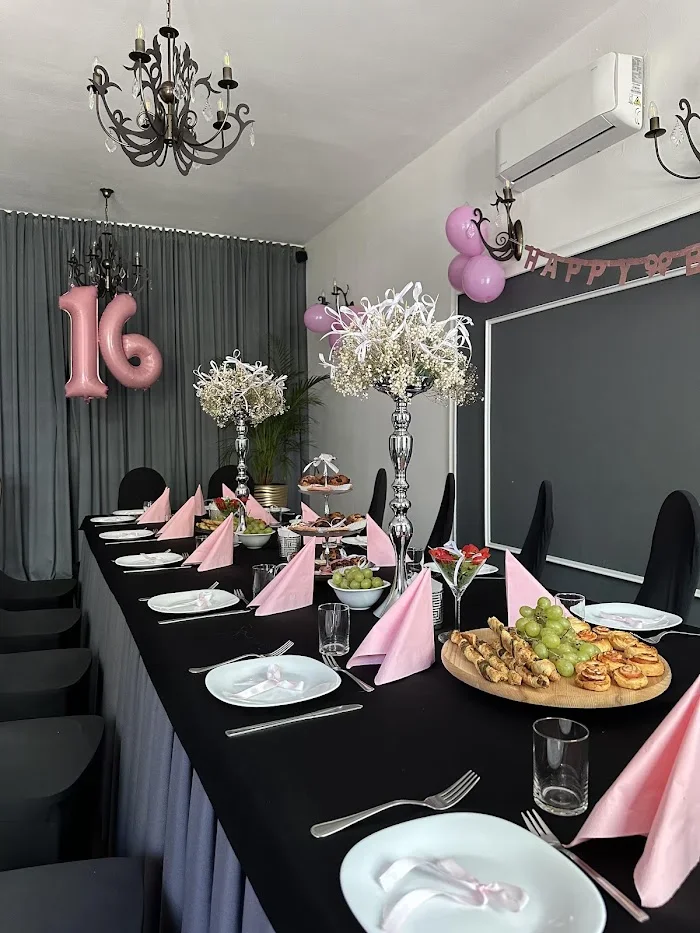 U Dziewczyn Sala Przyjęć Okolicznościowych Częstochowa - Restauracja