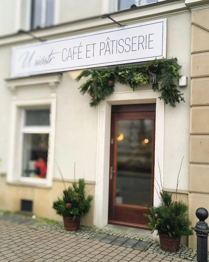 U Sióstr. Café et Pâtisserie. Café Specialty. - Kawiarnia Konin