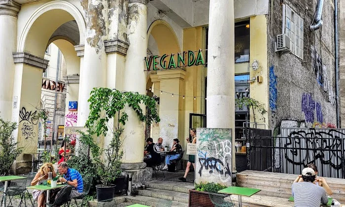 Veganda - Restauracja Warszawa