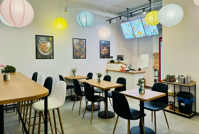 Xin Chào Restaurants - Restauracja Płock