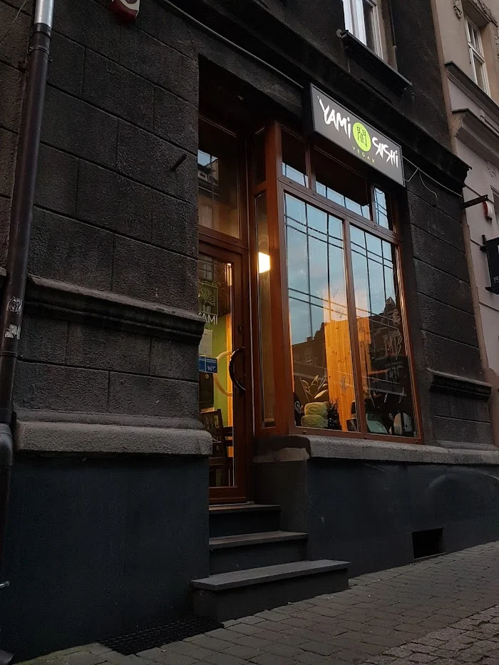 Yami Vegan Sushi Katowice - Restauracja