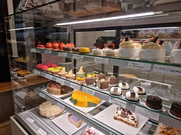 Żona Krawca - Cukiernia Anin - Restauracja Warszawa